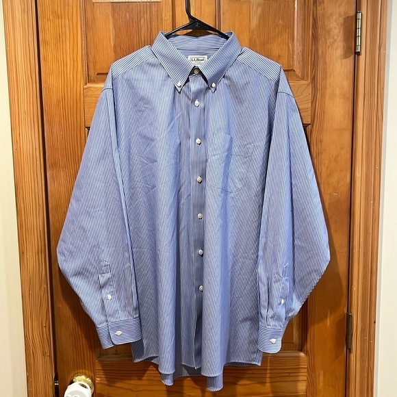 L.L. Bean Other - L.L.Bean men’s traditional fit striped button down shirt size 17-34.